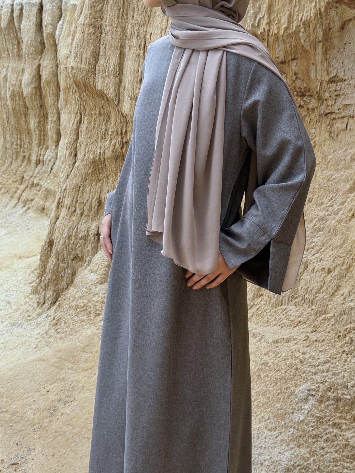 Essential Linen Abaya - Slate Grey